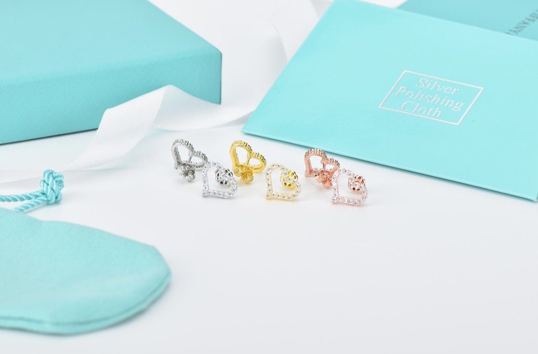[⭐JeweliWhal]OPEN HEART STUD DIAMOND EARRINGS