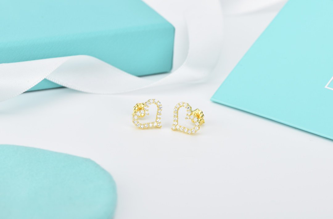 [⭐JeweliWhal]OPEN HEART STUD DIAMOND EARRINGS