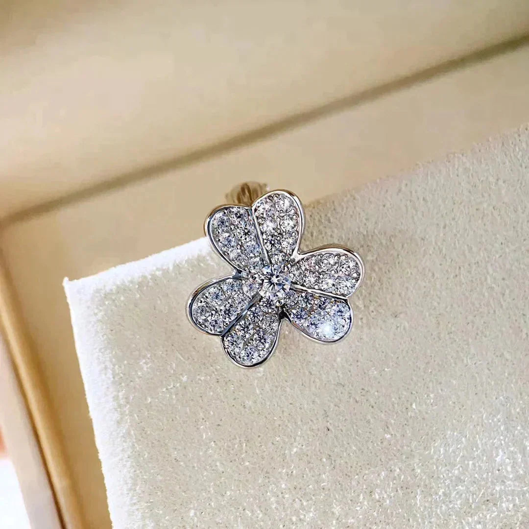 [⭐⭐JeweliWhal]CLOVER COMOS DIAMOND EARRINGS SILVER