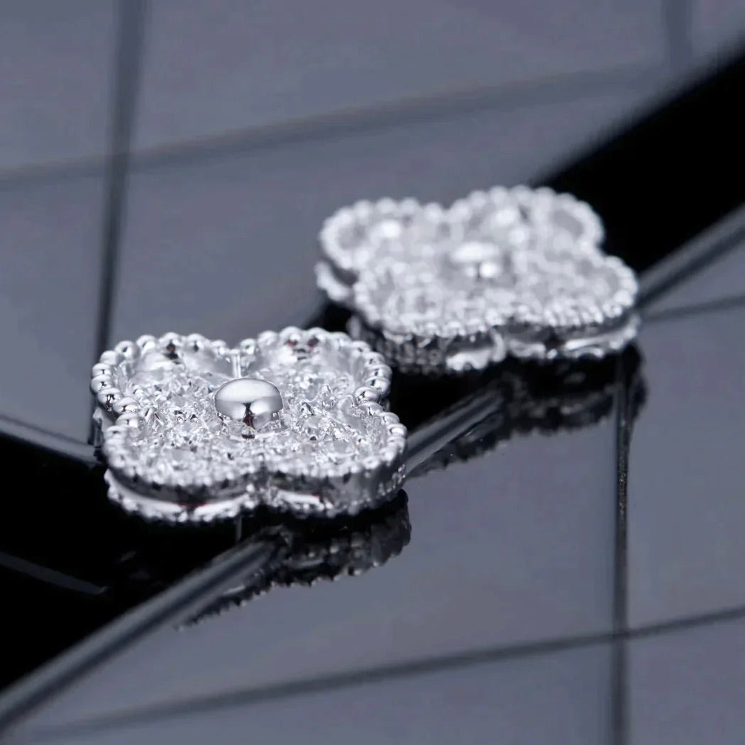 [⭐⭐JeweliWhal]CLOVER 1 MOTIFS DIAMOND STUD EARRINGS SILVER