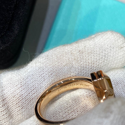 [⭐JeweliWhal]T WIRE MEDIUM DIAMOND RING