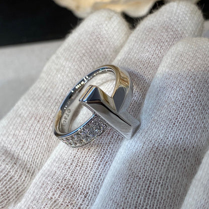 [⭐JeweliWhal]T WIRE MEDIUM DIAMOND RING