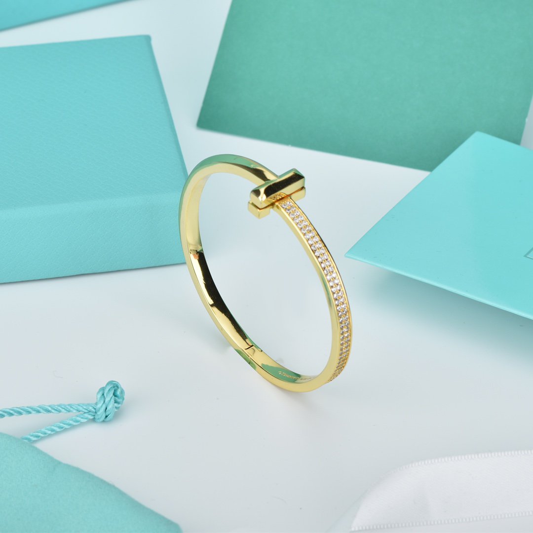 [⭐JeweliWhal]WIDE DIAMONDS HINGED BANGLE