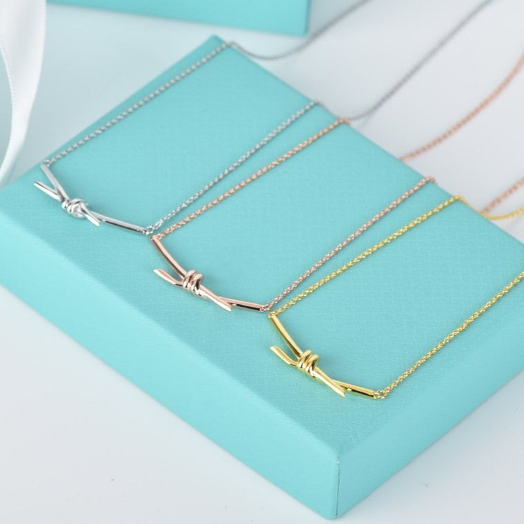 [⭐JeweliWhal]KNOT NECKLACE