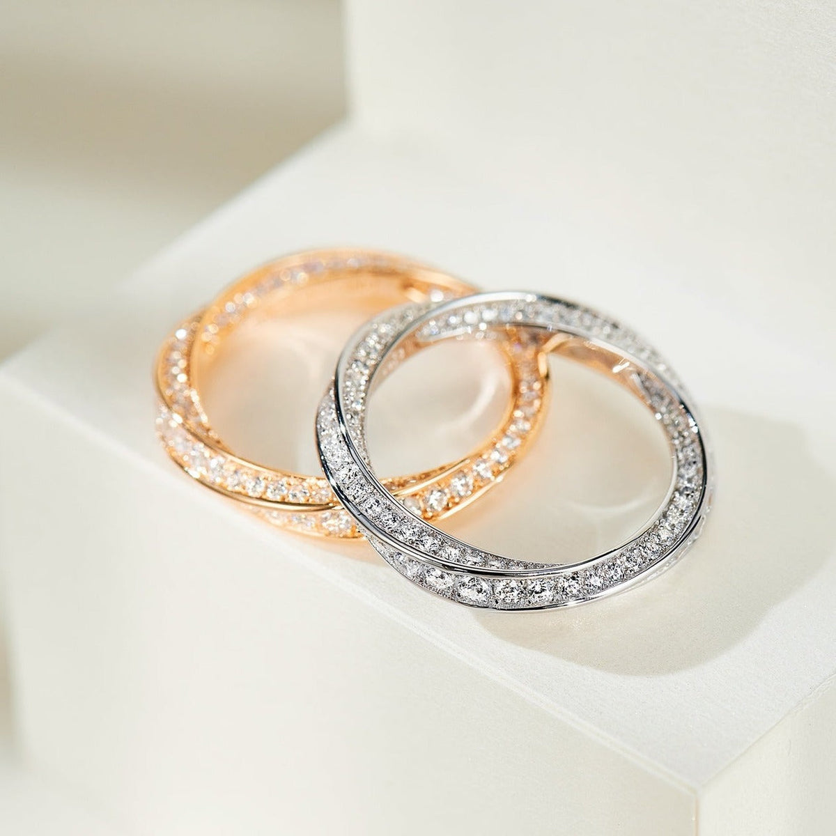 [⭐JeweliWhal]SPIRAL DIAMOND RING