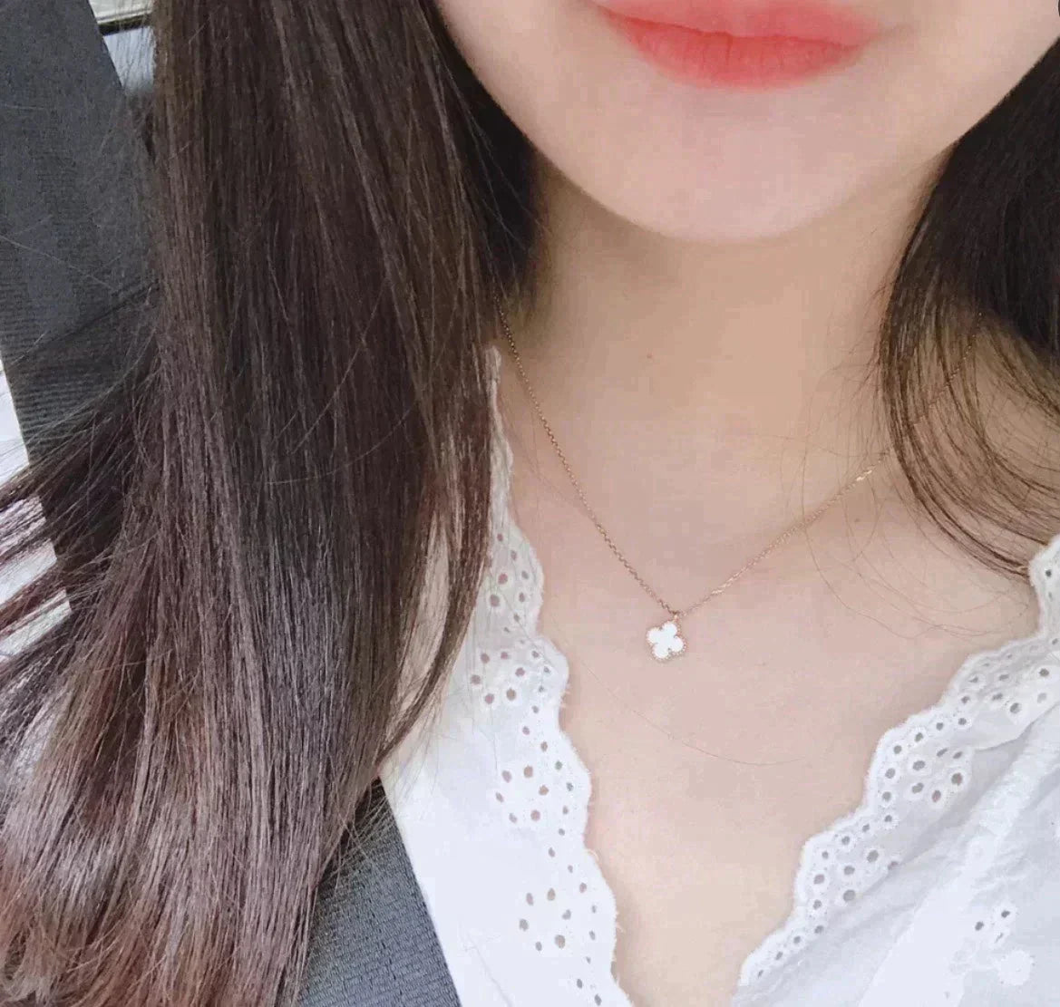 [⭐⭐JeweliWhal]CLOVER MINI 9.5MM WHITE MOTHER-OF-PEARL NECKLACE
