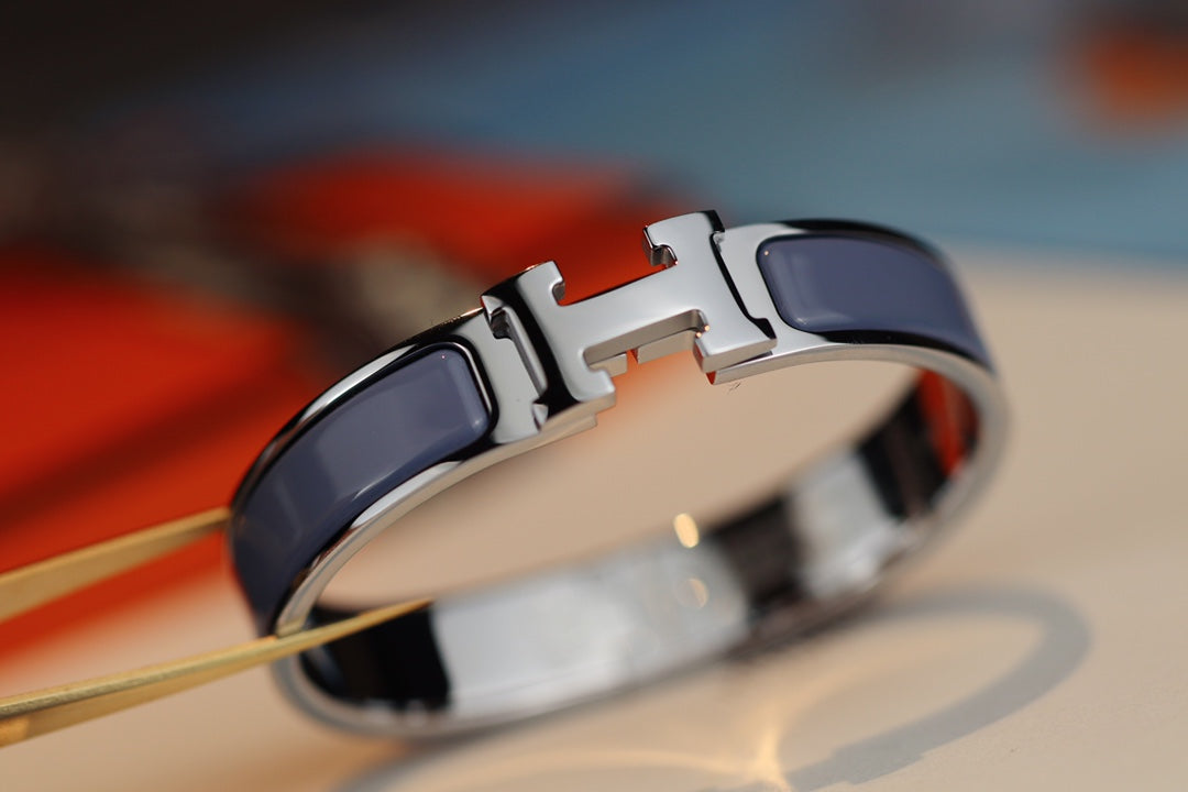 [⭐⭐JeweliWhal]H BRACELET 12MM BLUE GRAY