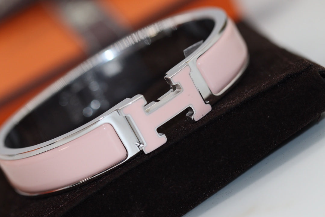 [⭐⭐JeweliWhal]H BRACELET 12MM PINK