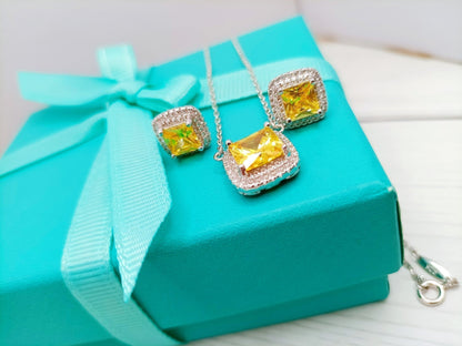 [⭐JeweliWhal]SPARKLERS CITRINE GEMSTONE PENDANT NECKLACE STERLING SILVER