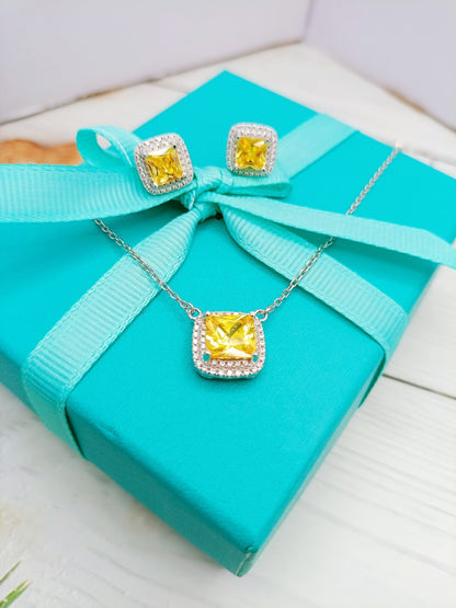 [⭐JeweliWhal]SPARKLERS CITRINE GEMSTONE PENDANT NECKLACE STERLING SILVER