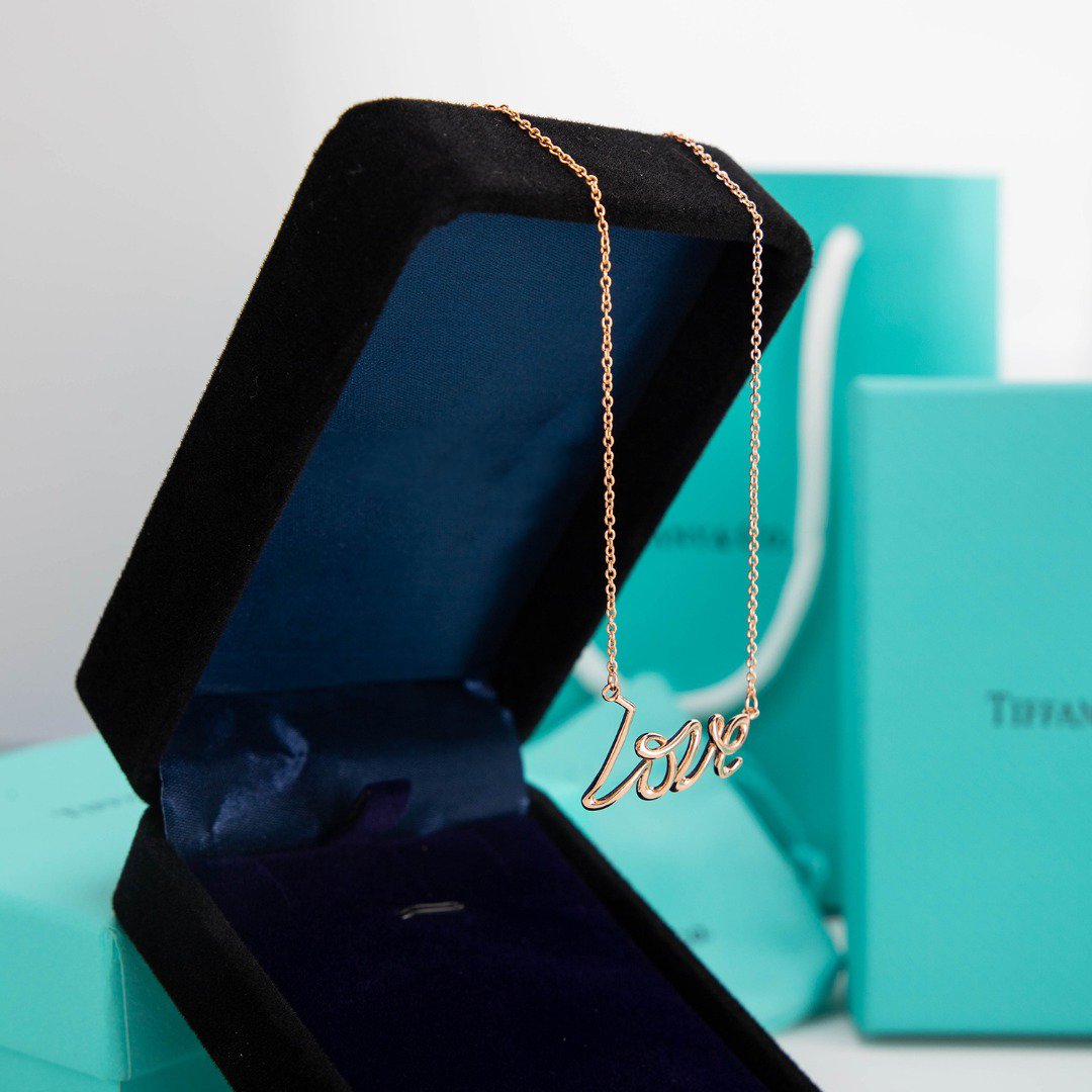 [⭐JeweliWhal]PALOMA S GRAFFITI LOVE NECKLACE