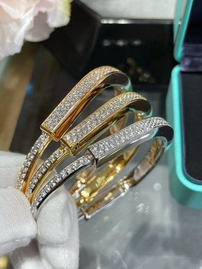 [⭐JeweliWhal]LOCK BRACELET DIAMOND PAVED