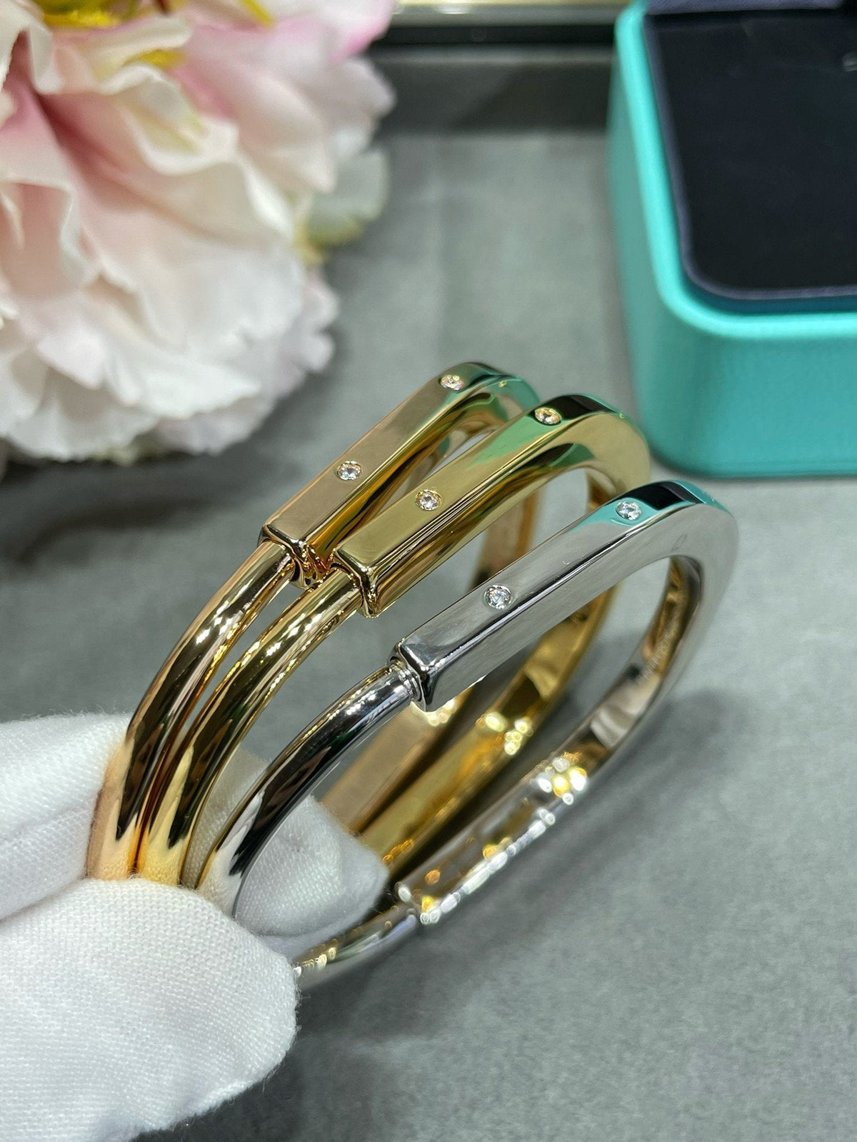 [⭐JeweliWhal]LOCK BRACELET 8 DIAMOND