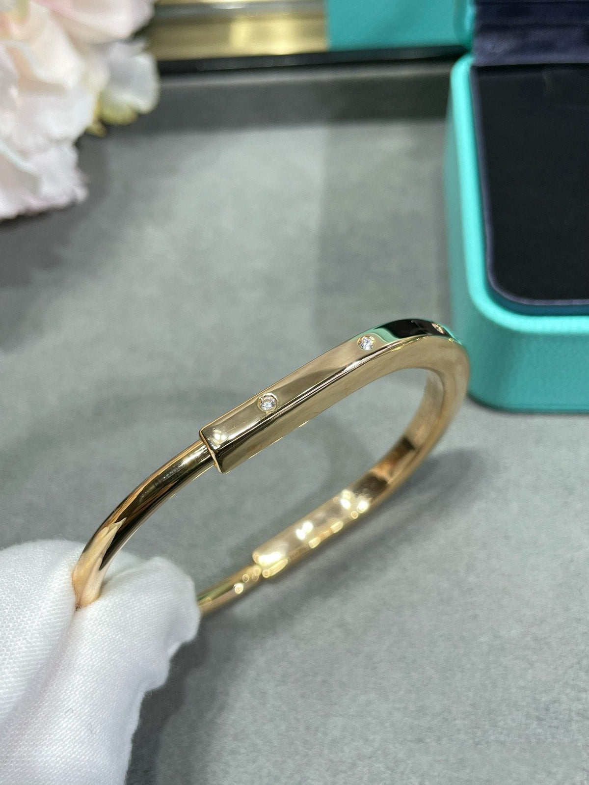 [⭐JeweliWhal]LOCK BRACELET 8 DIAMOND