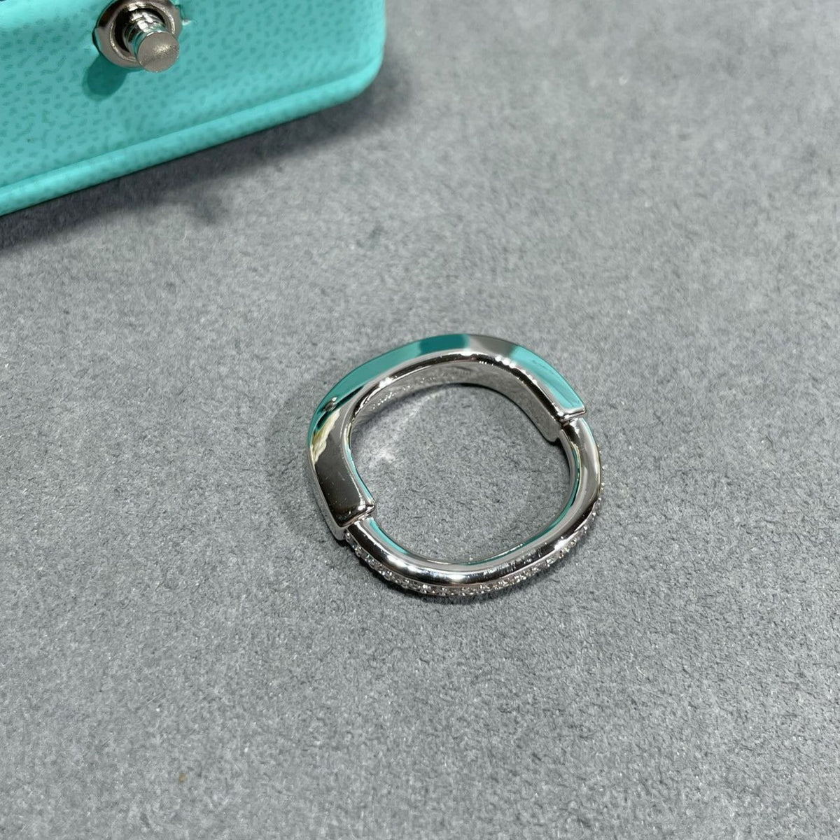 [⭐JeweliWhal]LOCK DIAMOND RING