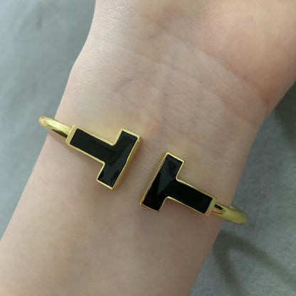 [⭐JeweliWhal]T WIDE ONYX OPEN BRACELET