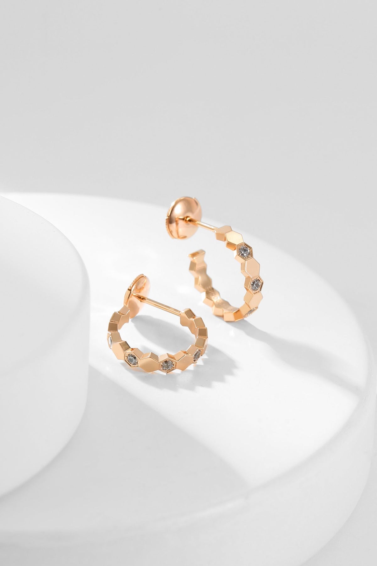 [⭐⭐JeweliWhal]BEE LOVE ダイヤモンドフープピアス