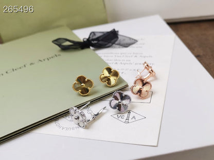 [⭐⭐JeweliWhal]CLOVER MEDIUM STUD EARRINGS