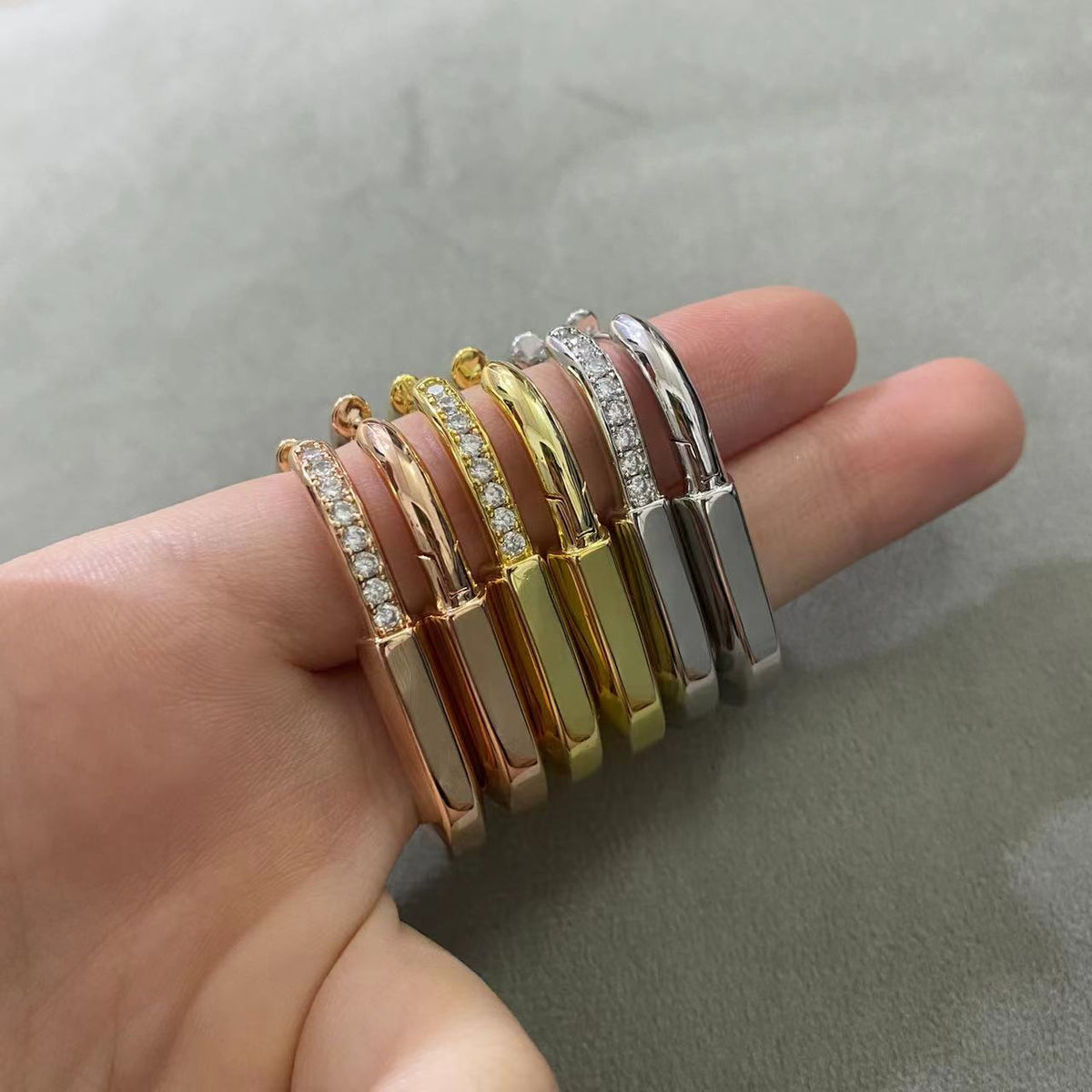 [⭐JeweliWhal]LOCK MEDIUM DIAMNOND EARRINGS