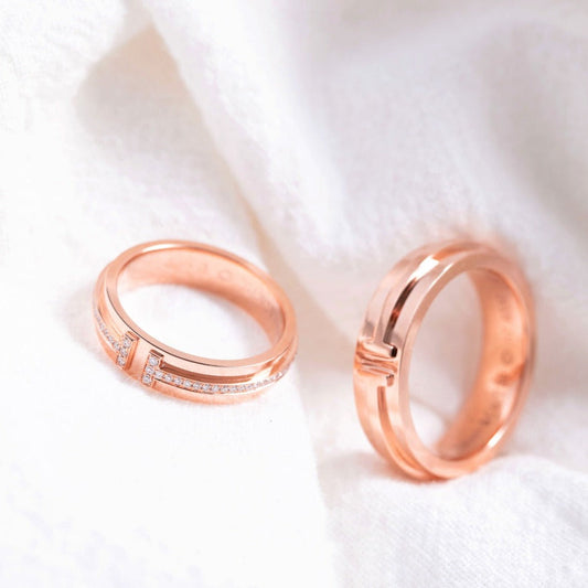 [⭐JeweliWhal]T PINK GOLD RING