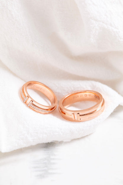 [⭐JeweliWhal]T PINK GOLD RING