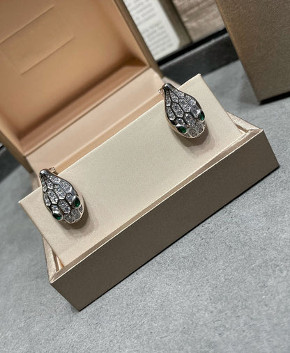 [⭐⭐JeweliWhal]SERPENT DIAMOND STUD EARRINGS