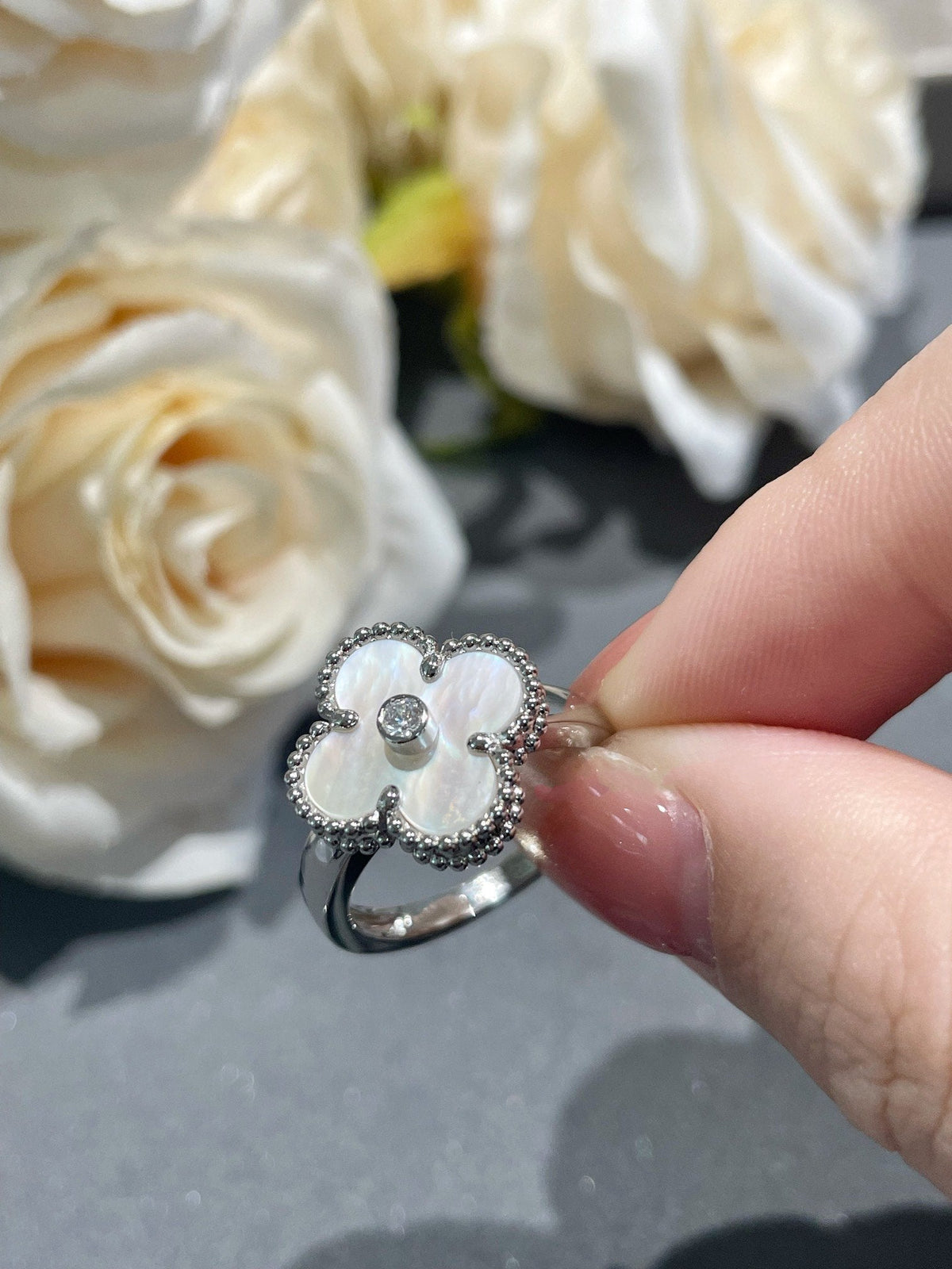 [⭐⭐JeweliWhal]CLOVER SILVER MOP DIAMOND RING