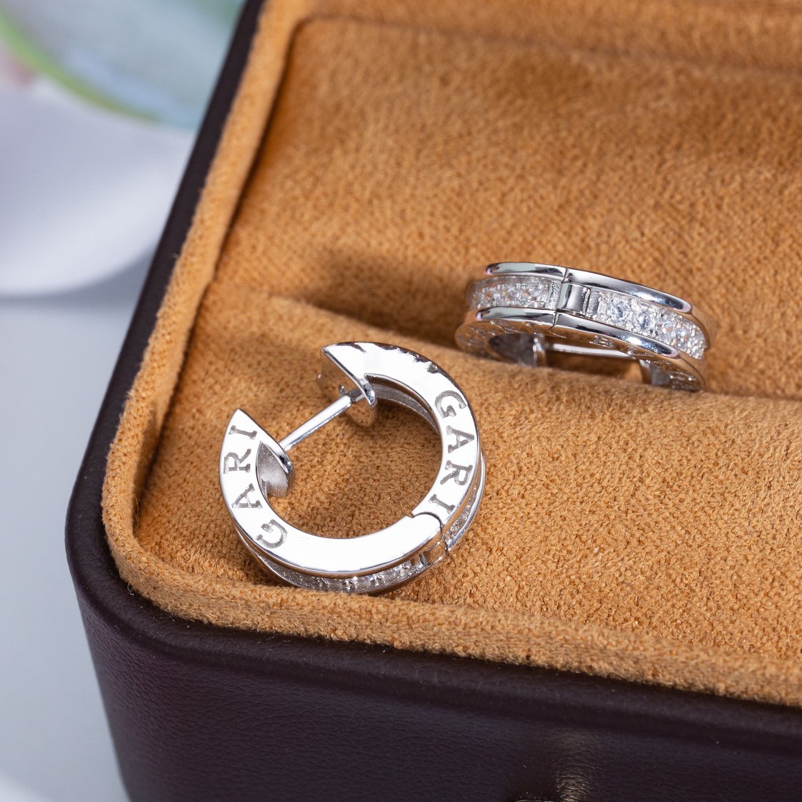[⭐⭐JeweliWhal]ZERO 1 MINI SILVER DIAMOND EARRINGS
