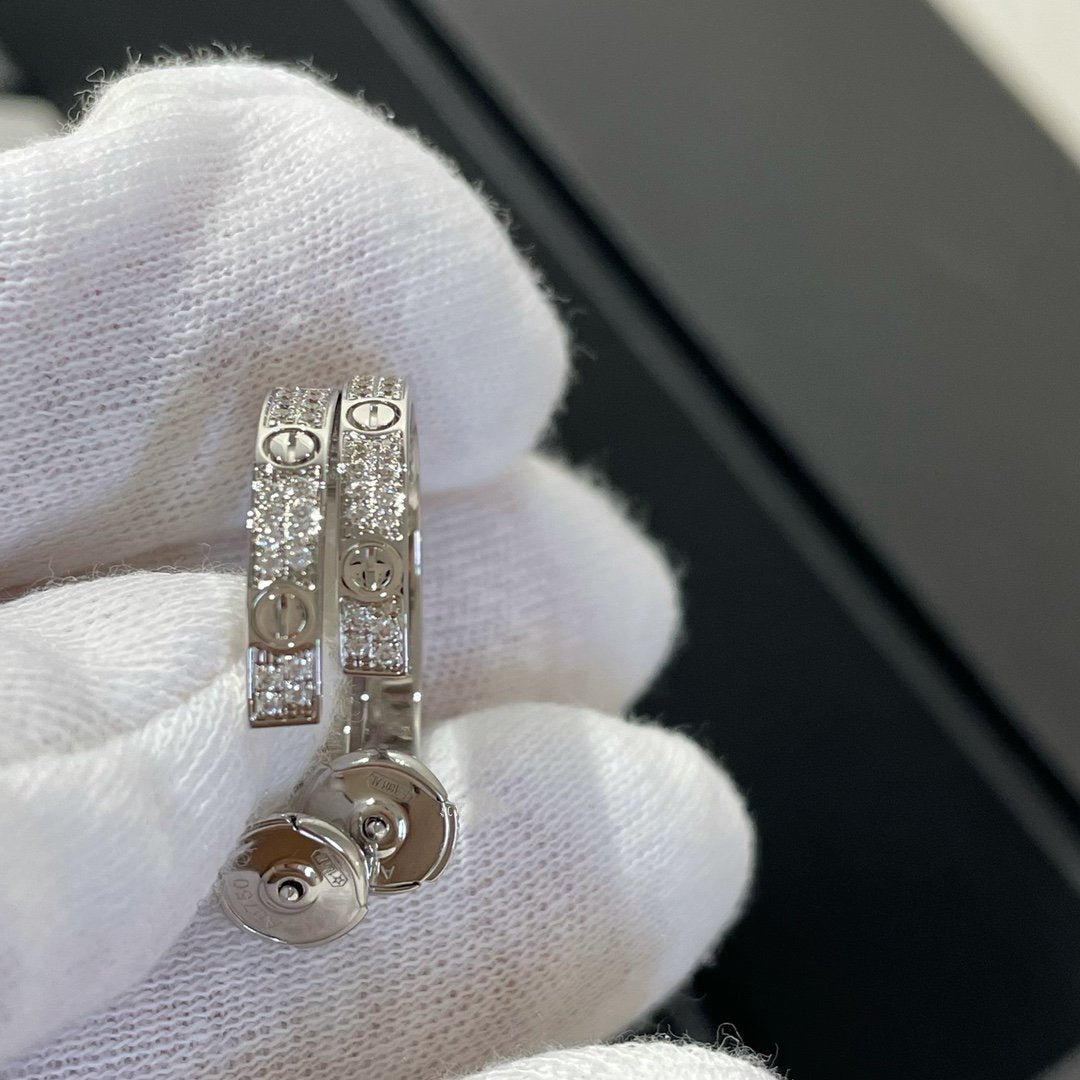 [⭐⭐JeweliWhal]LOVE DIAMOND SILVER HOOP EARRINGS