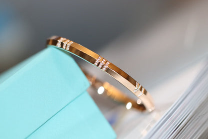 [⭐JeweliWhal]ATLAS X PINK GOLD BRACELET
