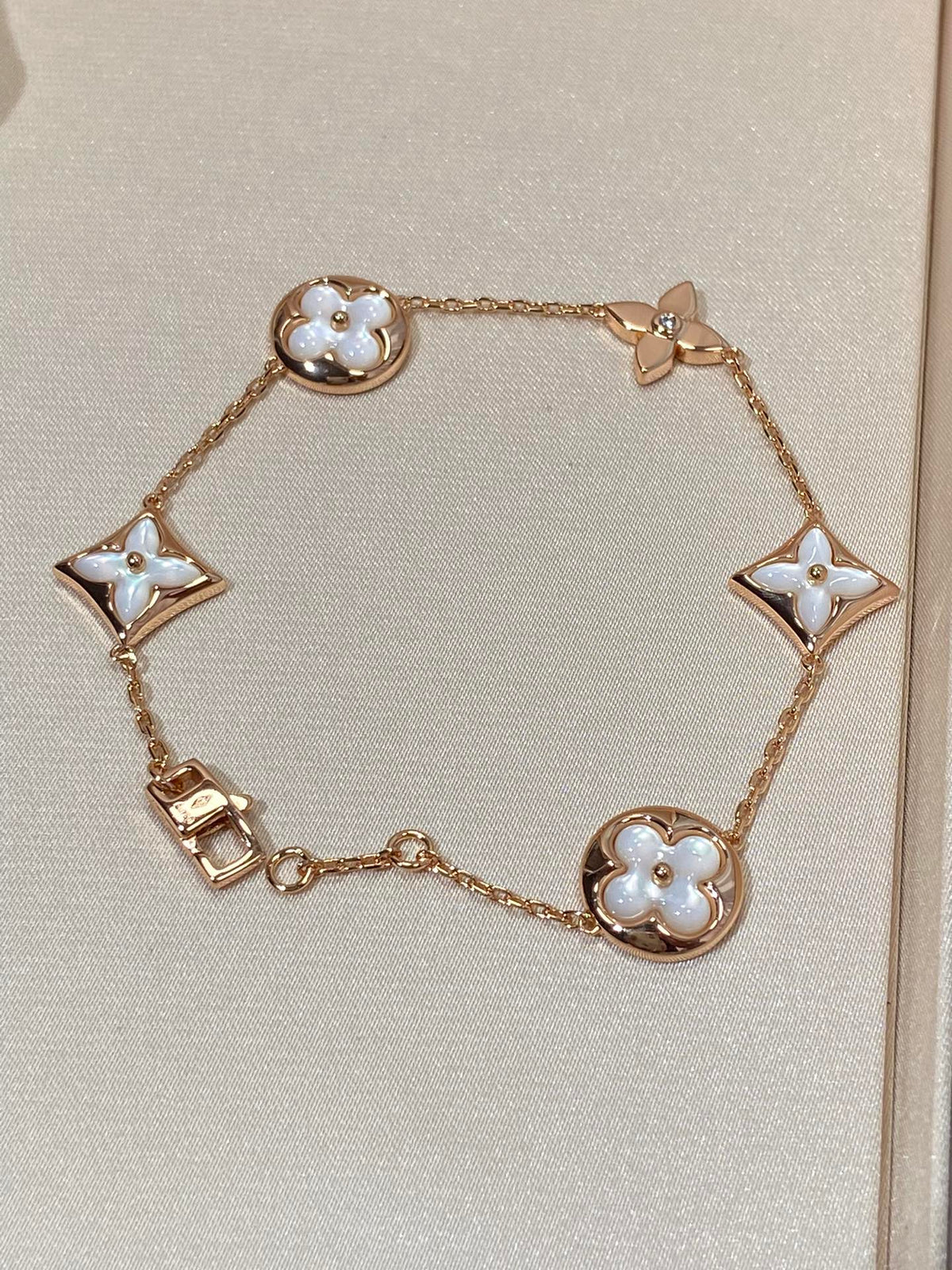 [⭐⭐JeweliWhal]STAR AND SUN 5 MOTIF MOP PINK GOLD BRACELET