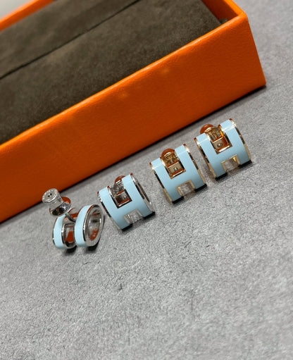 [⭐⭐JeweliWhal]POP H SKY BLUE STUD EARRINGS