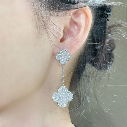 [⭐⭐JeweliWhal]CLOVER 2モチーフ ダイヤモンドパヴェ シルバーピアス