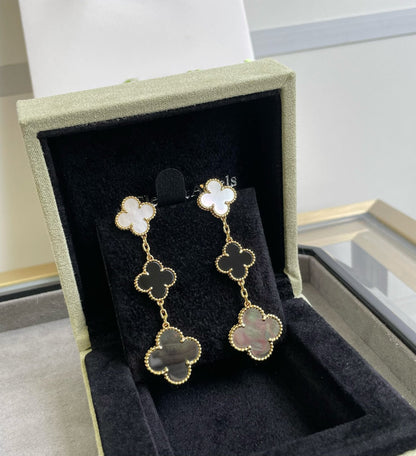 [⭐⭐JeweliWhal]CLOVER 3 MOTIF MOP ONYX DARK MOP PINK GOLD EARRINGS