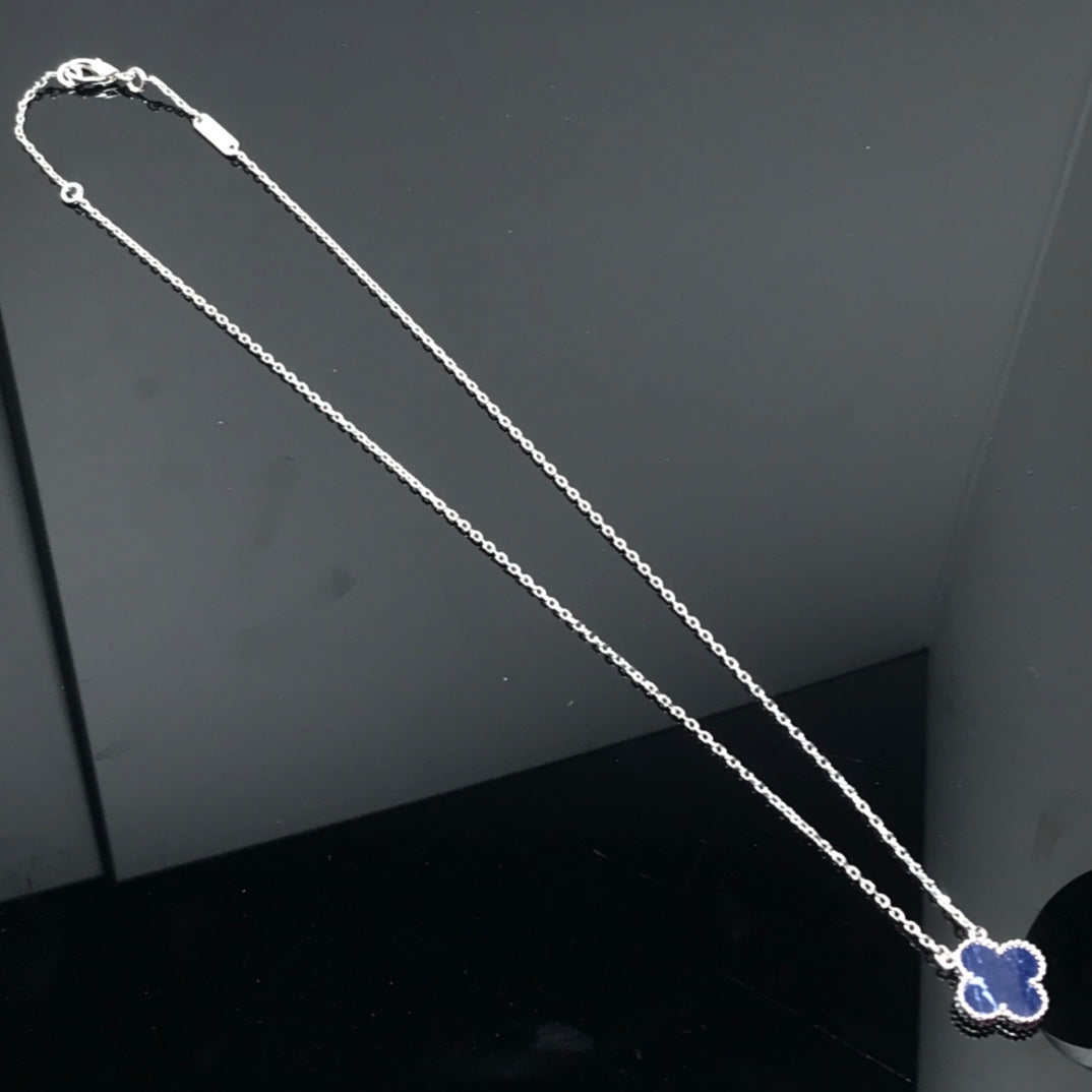 [⭐⭐JeweliWhal]CLOVER PIETERSITE SILVER LONG NECKLACE