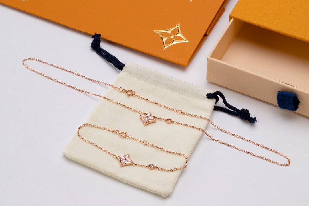 [⭐⭐JeweliWhal]STAR PINK MOP 1 DIAMOND PINK GOLD NECKLACE