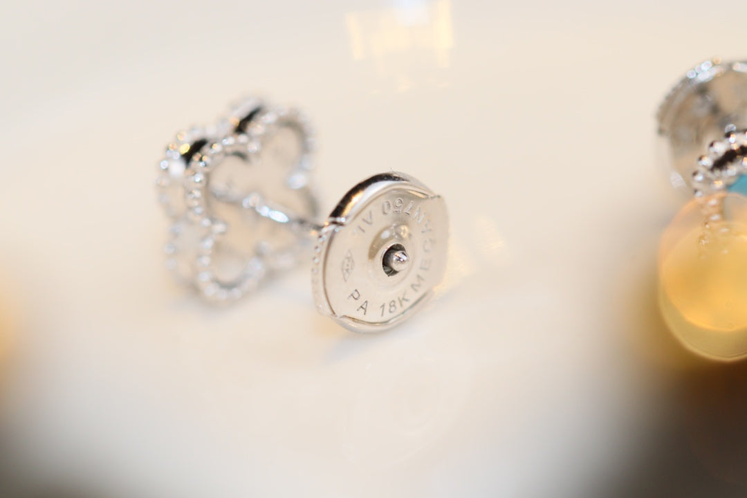 [⭐⭐JeweliWhal]CLOVER MINI TURQUOISE SILVER STUD EARRINGS