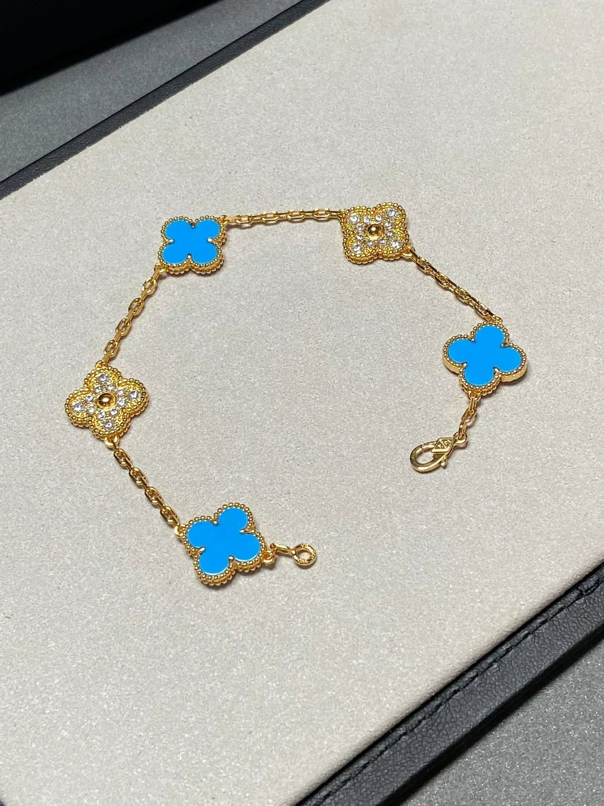 [⭐⭐JeweliWhal] CLOVER 5 MOTIF BLUE AGATE BRACELET COLLECTION