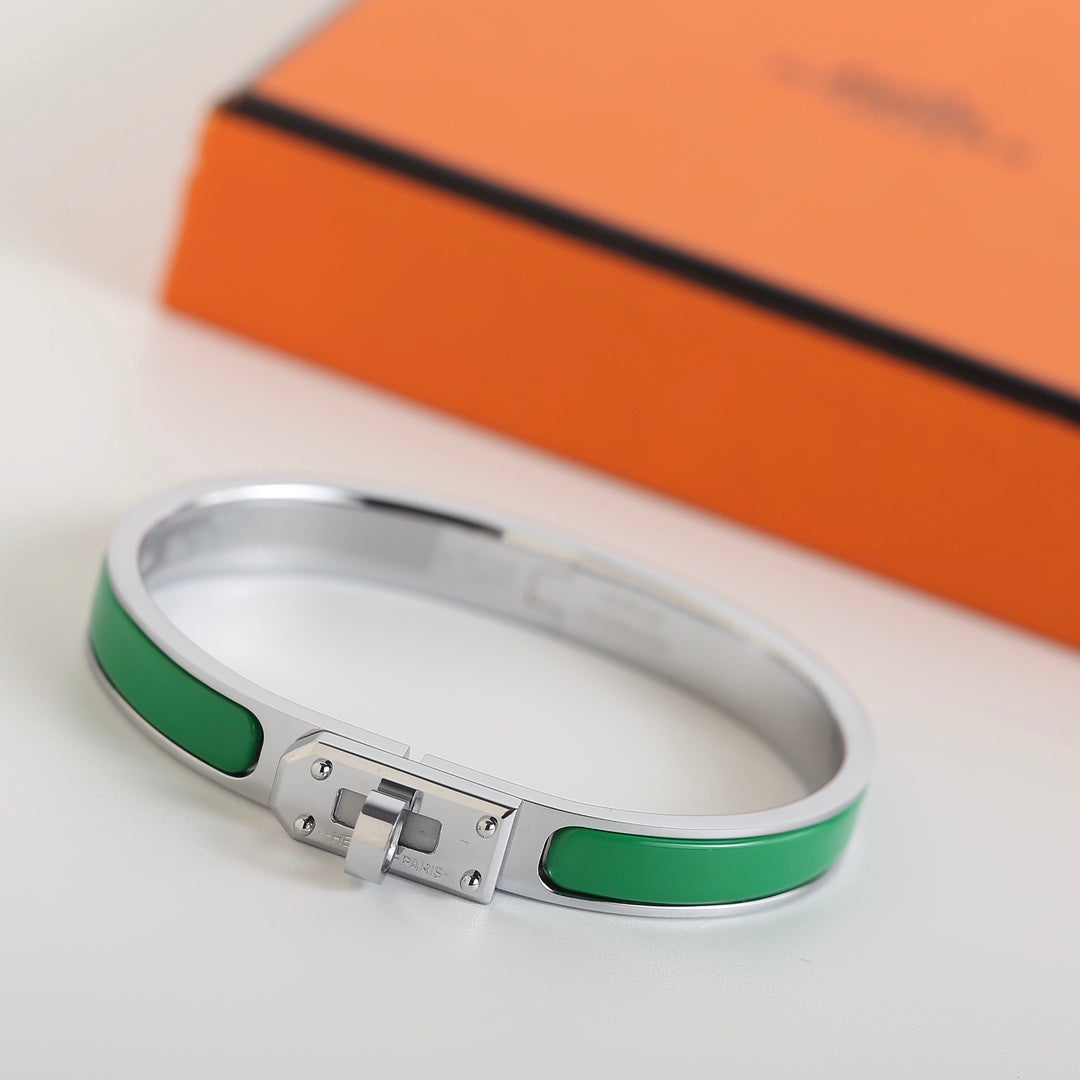 [⭐⭐JeweliWhal]HM KELLY GREEN BRACELET