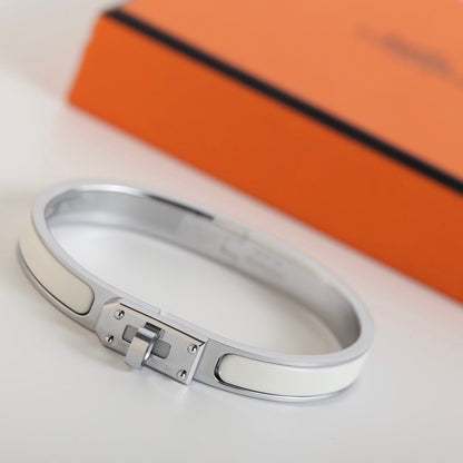 [⭐⭐JeweliWhal]HM KELLY WHITE BRACELET
