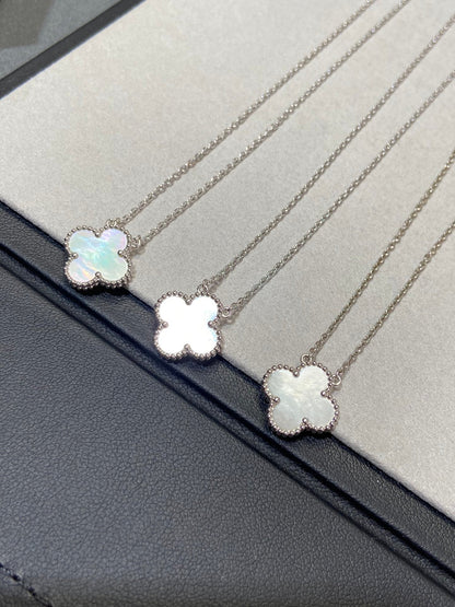 [⭐⭐JeweliWhal]CLOVER MEDIUM SILVER WHITE MOP NECKLACE