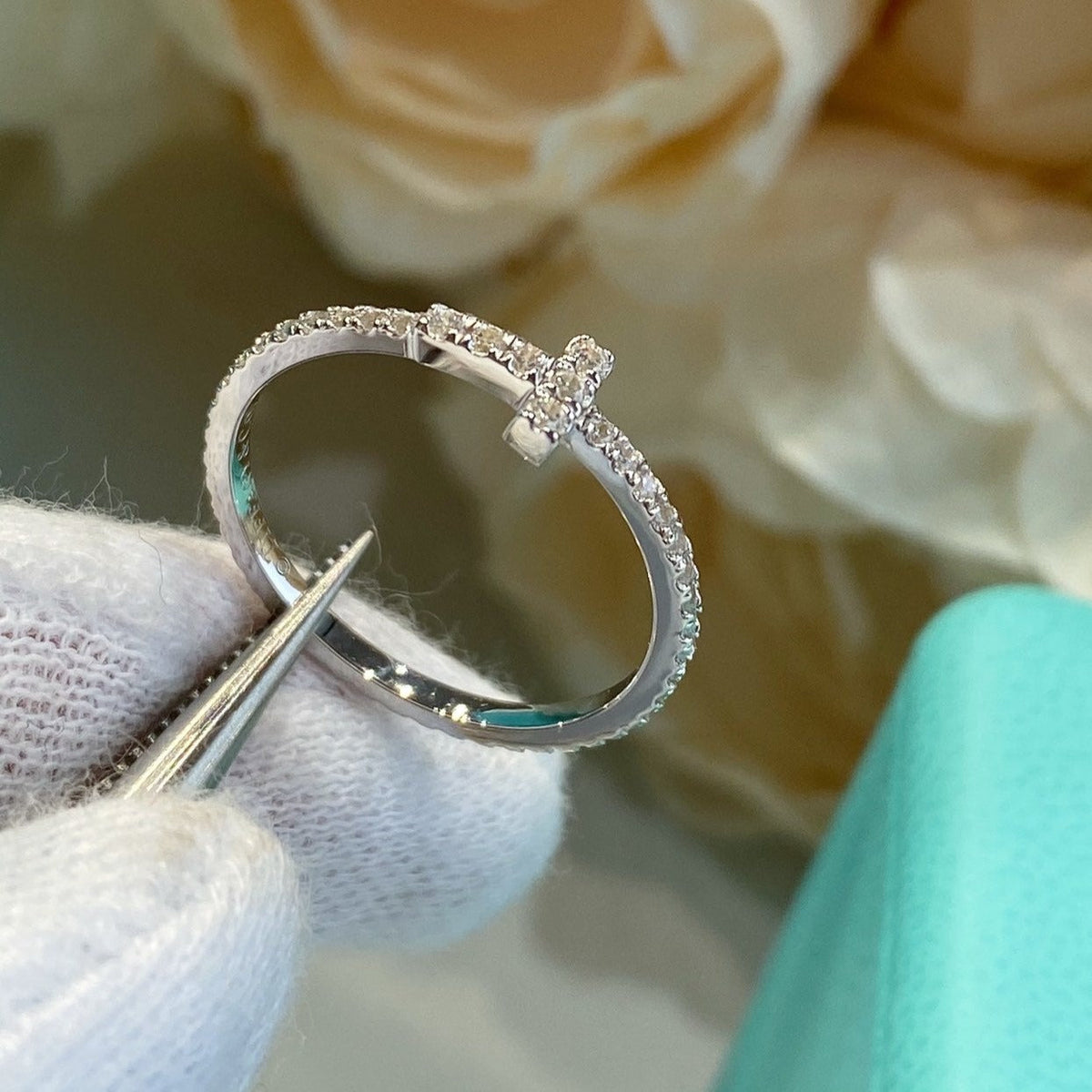 [⭐JeweliWhal]T SMALL RING DIAMOND SILVER