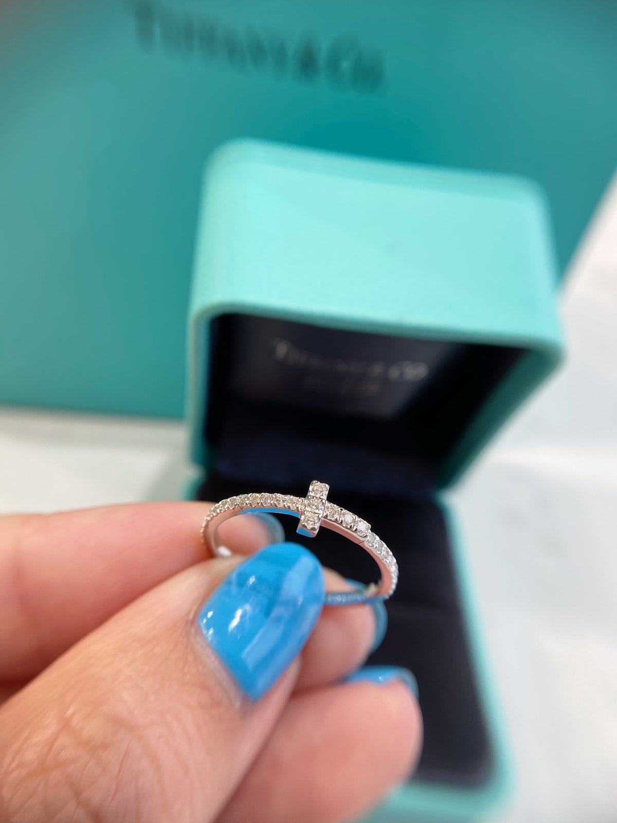 [⭐JeweliWhal]T SMALL RING DIAMOND SILVER