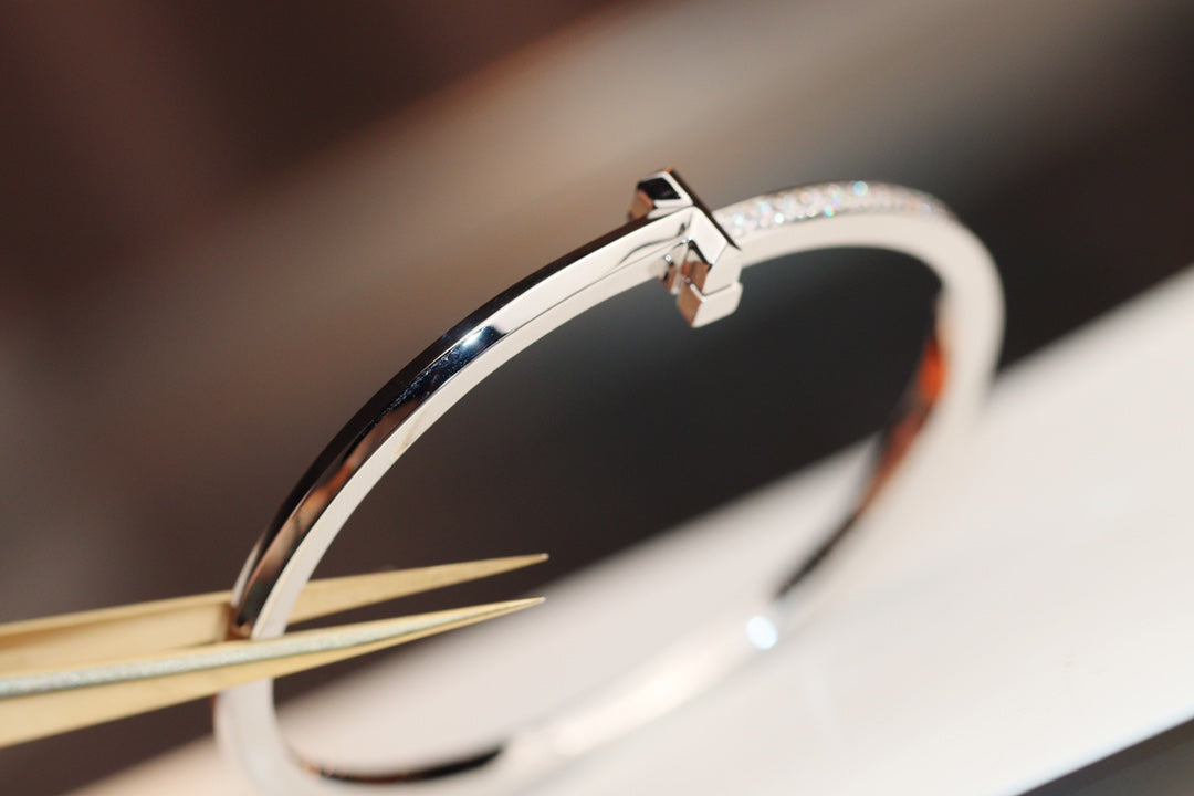 [⭐JeweliWhal]NARROW T1 HINGED BANGLE DIAMOND SILVER