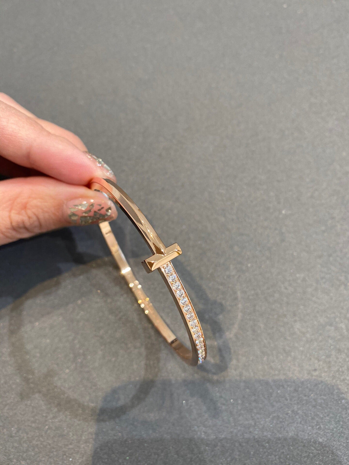 [⭐JeweliWhal]NARROW T1 HINGED BANGLE DIAMOND PINK GOLD