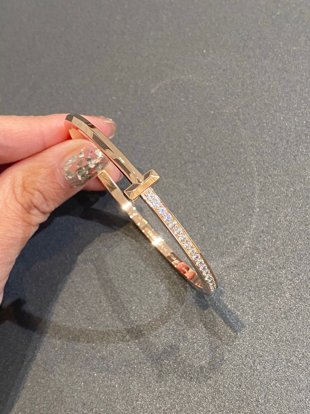 [⭐JeweliWhal]NARROW T1 HINGED BANGLE DIAMOND PINK GOLD