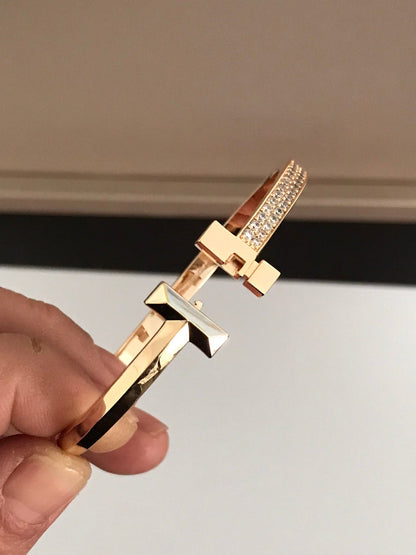 [⭐JeweliWhal]T1 WIDE DIAMOND HINGED BANGLE PINK GOLD
