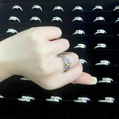 [⭐JeweliWhal]EDGE GOLD SILVER DIAMOND RING