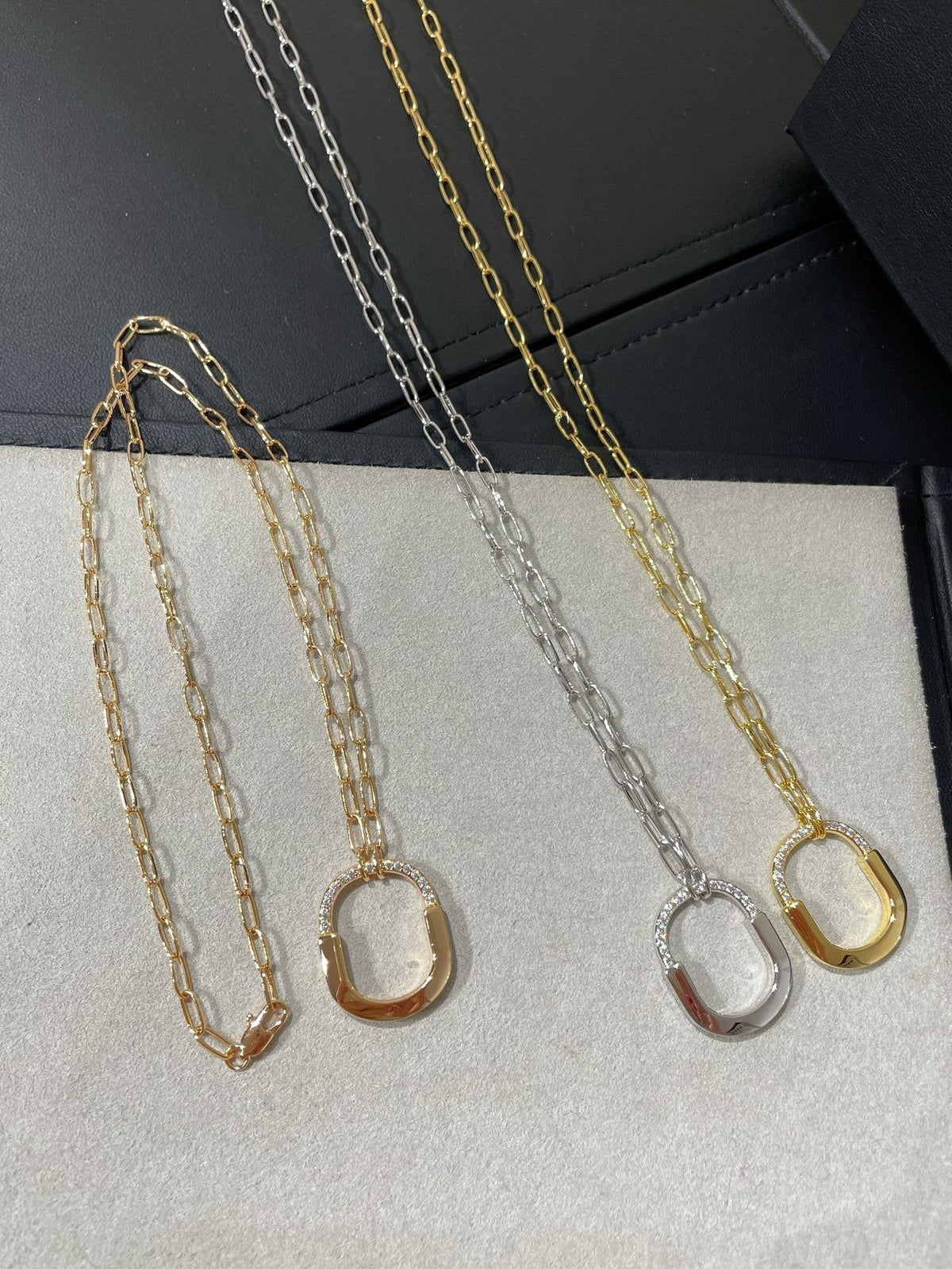 [⭐JeweliWhal]LOCK MEDIUM PENDANT DIAMOND NECKLACE