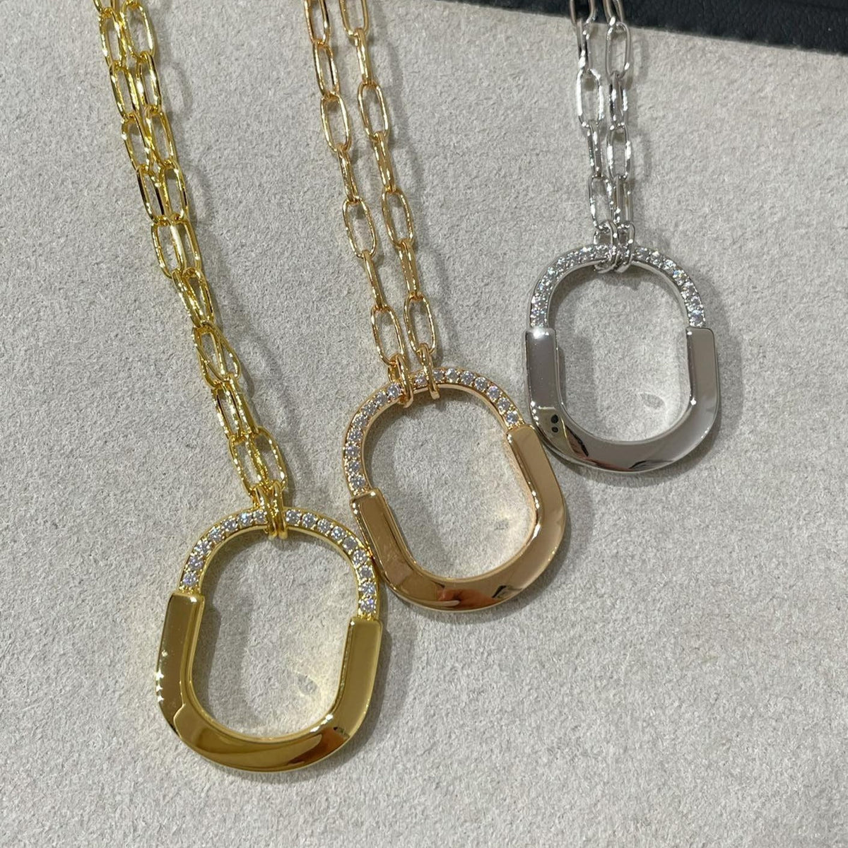 [⭐JeweliWhal]LOCK MEDIUM PENDANT DIAMOND NECKLACE